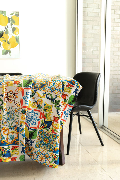 Tablecloth famous Sicilian inspired print